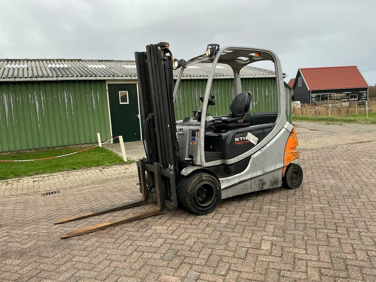 2008 STILL RX60-35 FORKLIFT - Motviktstruck: bild 2 2008 STILL RX60-35 FORKLIFT - Motviktstruck: bild 2