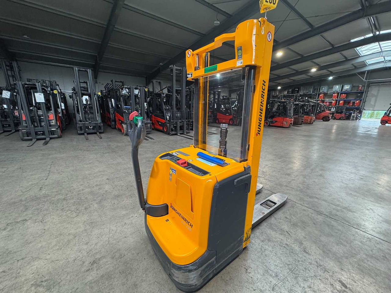 2013 JUNGHEINRICH EJC220 2,000KG STACKER PALLET TRUCK ANT FREE LIFT - Motviktstruck: bild 3 2013 JUNGHEINRICH EJC220 2,000KG STACKER PALLET TRUCK ANT FREE LIFT - Motviktstruck: bild 3