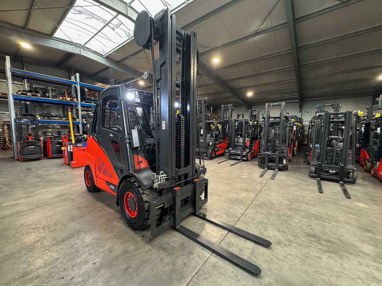 2015 SERVICE + UVV 10/2026 LINDE H50D TRIPLEX 666CM 3RD+4TH+5TH VALVE CAB DIESEL FORKLIFT - Motviktstruck: bild 5 2015 SERVICE + UVV 10/2026 LINDE H50D TRIPLEX 666CM 3RD+4TH+5TH VALVE CAB DIESEL FORKLIFT - Motviktstruck: bild 5