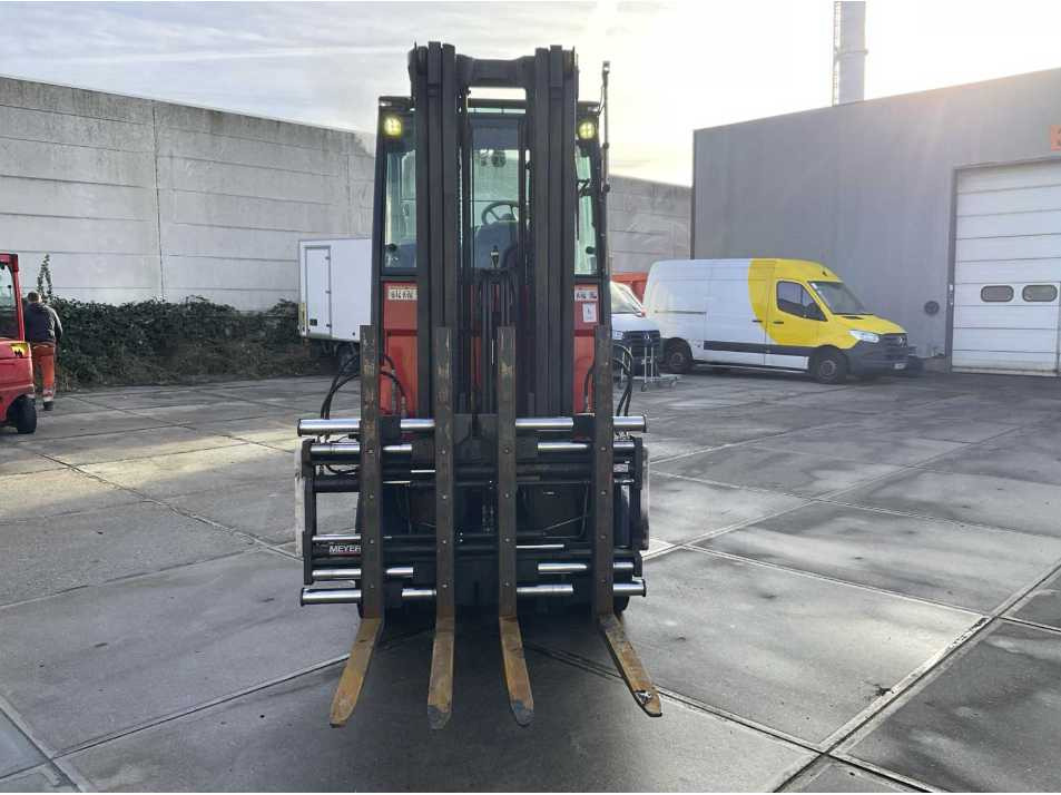 2016 HYSTER H5.0 FT FORKLIFT - Motviktstruck: bild 2 2016 HYSTER H5.0 FT FORKLIFT - Motviktstruck: bild 2