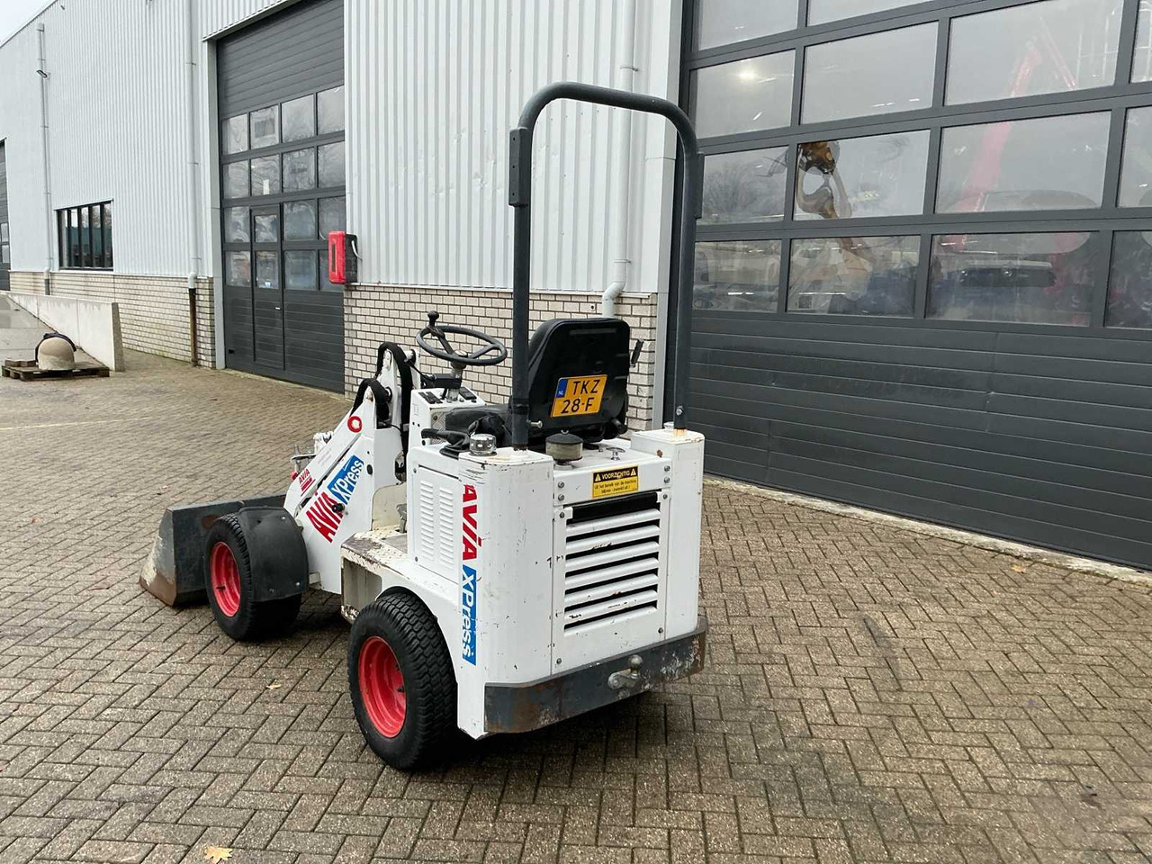 2017 100 KNIKMOPS - Hjullastare: bild 4 2017 100 KNIKMOPS - Hjullastare: bild 4