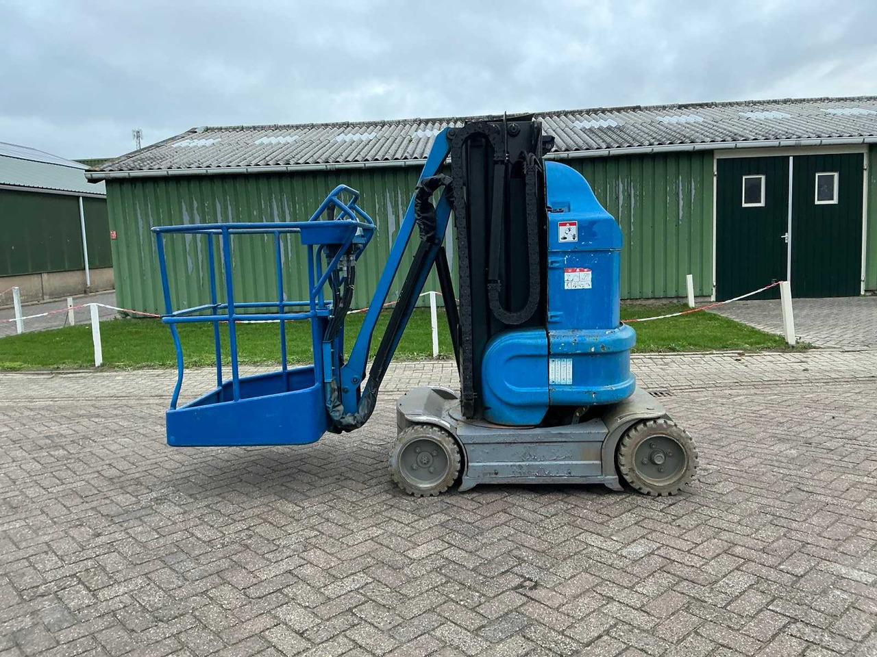 2017 ATN PIAF 880R AERIAL WORK PLATFORM - Lift: bild 1 2017 ATN PIAF 880R AERIAL WORK PLATFORM - Lift: bild 1