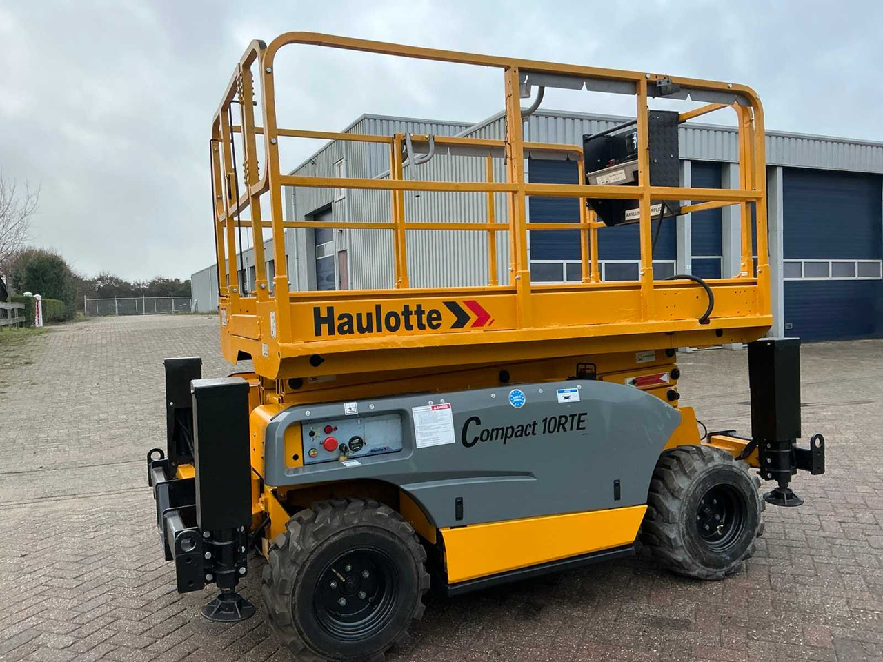 2017 HAULOTTE COMPACT C10RTE AERIAL WORK PLATFORM - Lift: bild 5 2017 HAULOTTE COMPACT C10RTE AERIAL WORK PLATFORM - Lift: bild 5