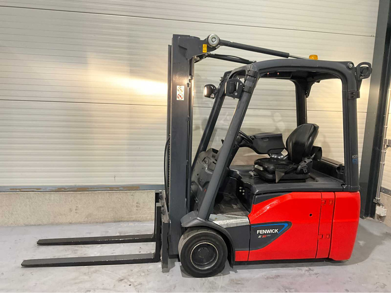 2017 LINDE E18-02 1800KG LI-ION 4171HOUR FORKLIFT - Motviktstruck: bild 2 2017 LINDE E18-02 1800KG LI-ION 4171HOUR FORKLIFT - Motviktstruck: bild 2