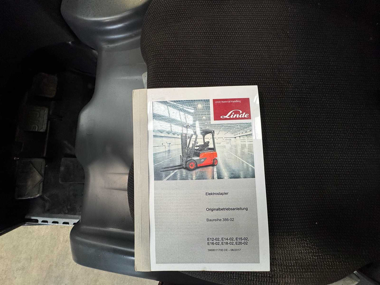 Motviktstruck 2017 SERVICE+UVV 11/2026 LINDE E16 1,600KG ELECTRIC FORKLIFT 5,866 HOURS: bild 19