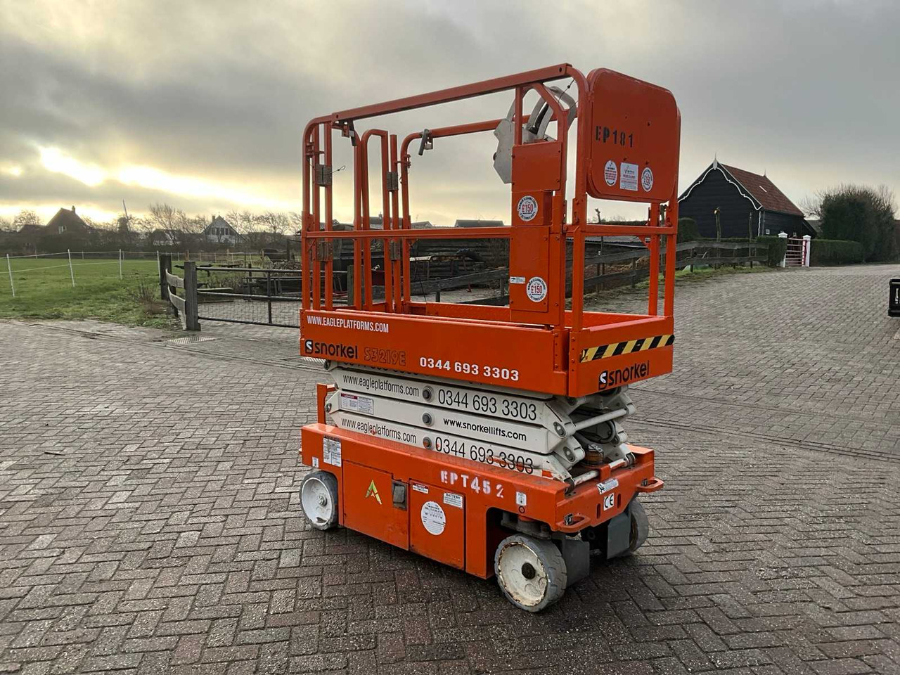 2017 SNORKEL S3219E AERIAL WORK PLATFORM - Lift: bild 2 2017 SNORKEL S3219E AERIAL WORK PLATFORM - Lift: bild 2