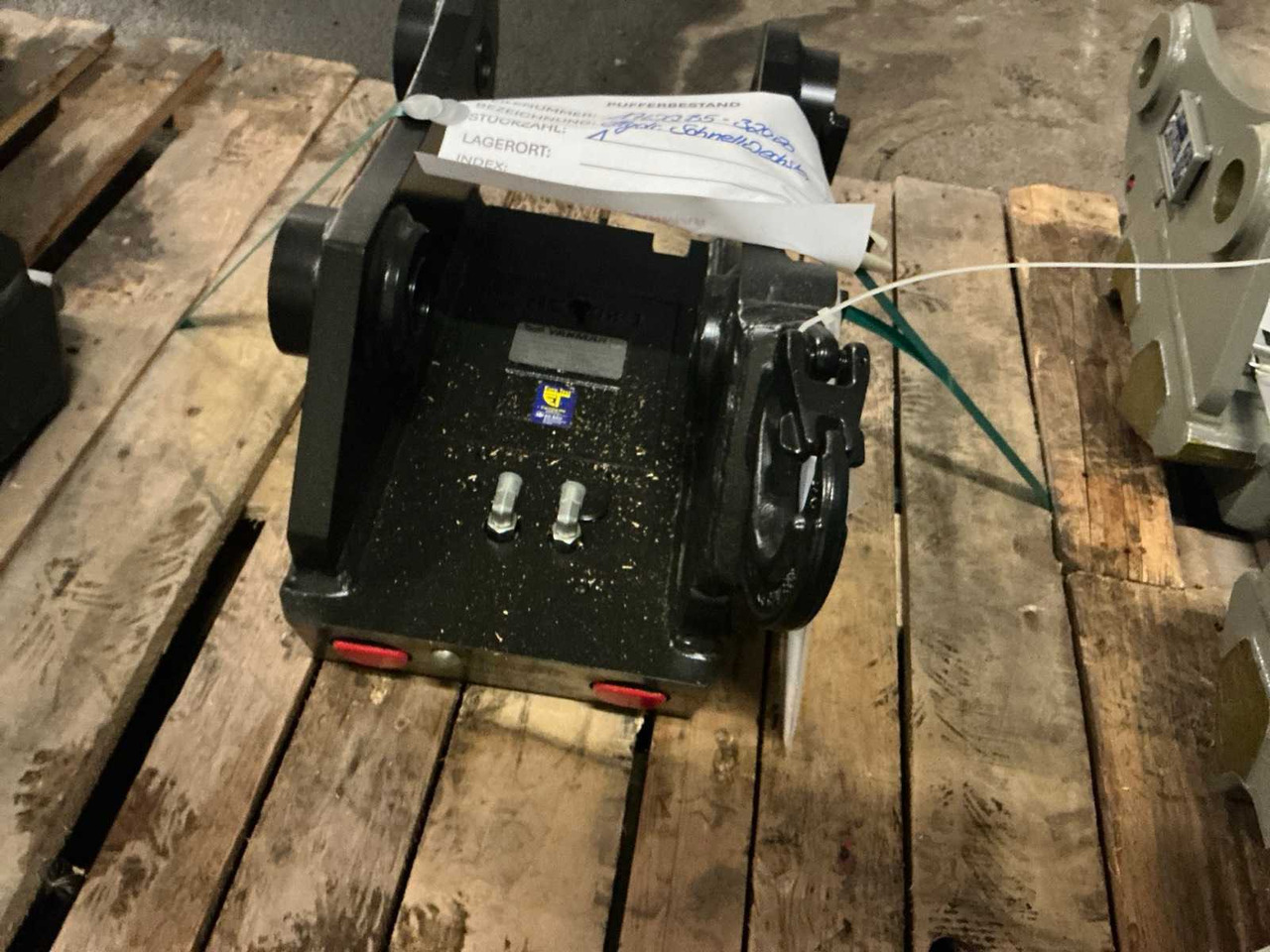 2024 YANMAR QUICK COUPLER, HYDR. - Hjullastare: bild 4 2024 YANMAR QUICK COUPLER, HYDR. - Hjullastare: bild 4