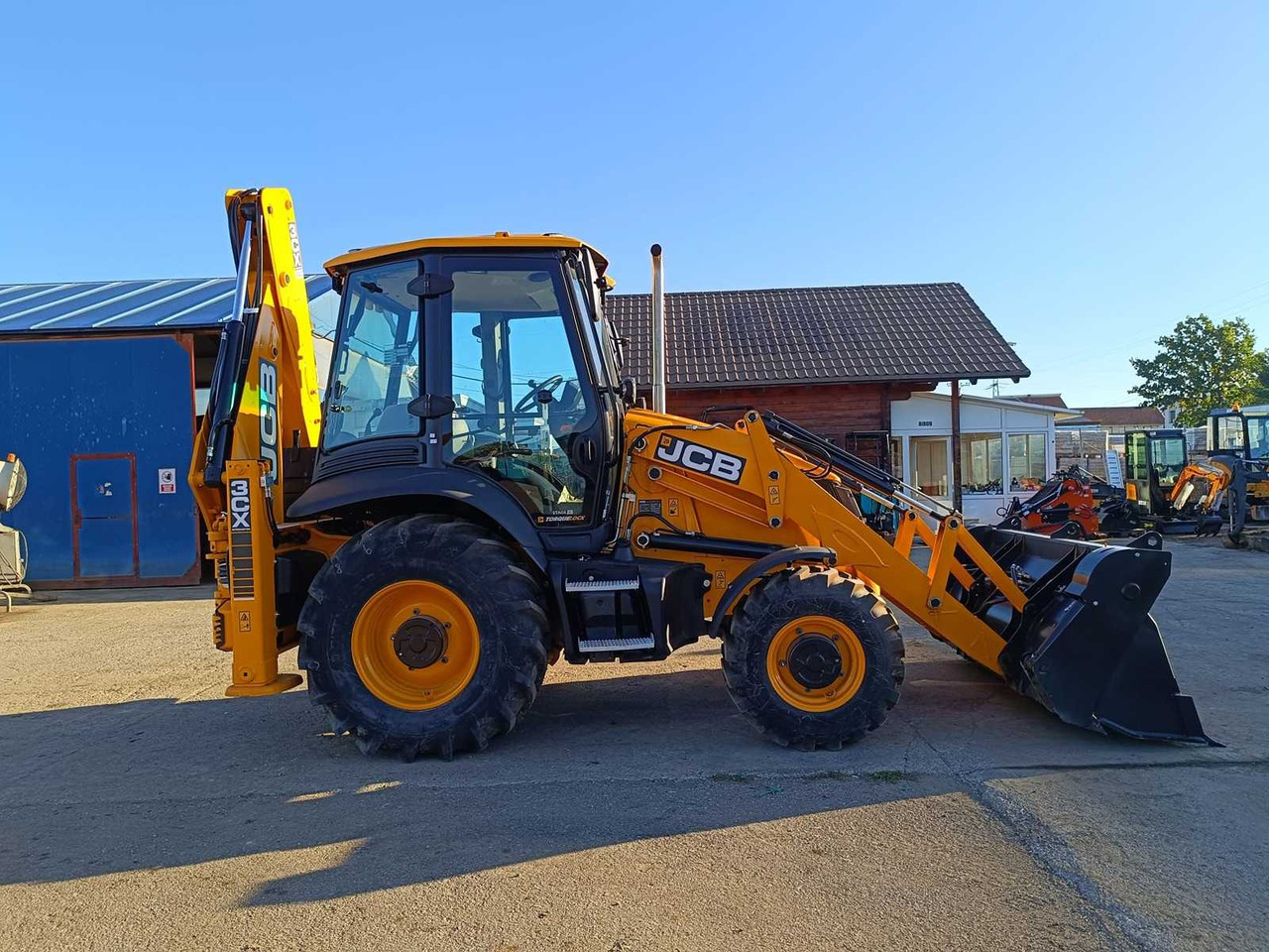 2025 JCB 3CX BACKHOE LOADER - Grävlastare: bild 2 2025 JCB 3CX BACKHOE LOADER - Grävlastare: bild 2