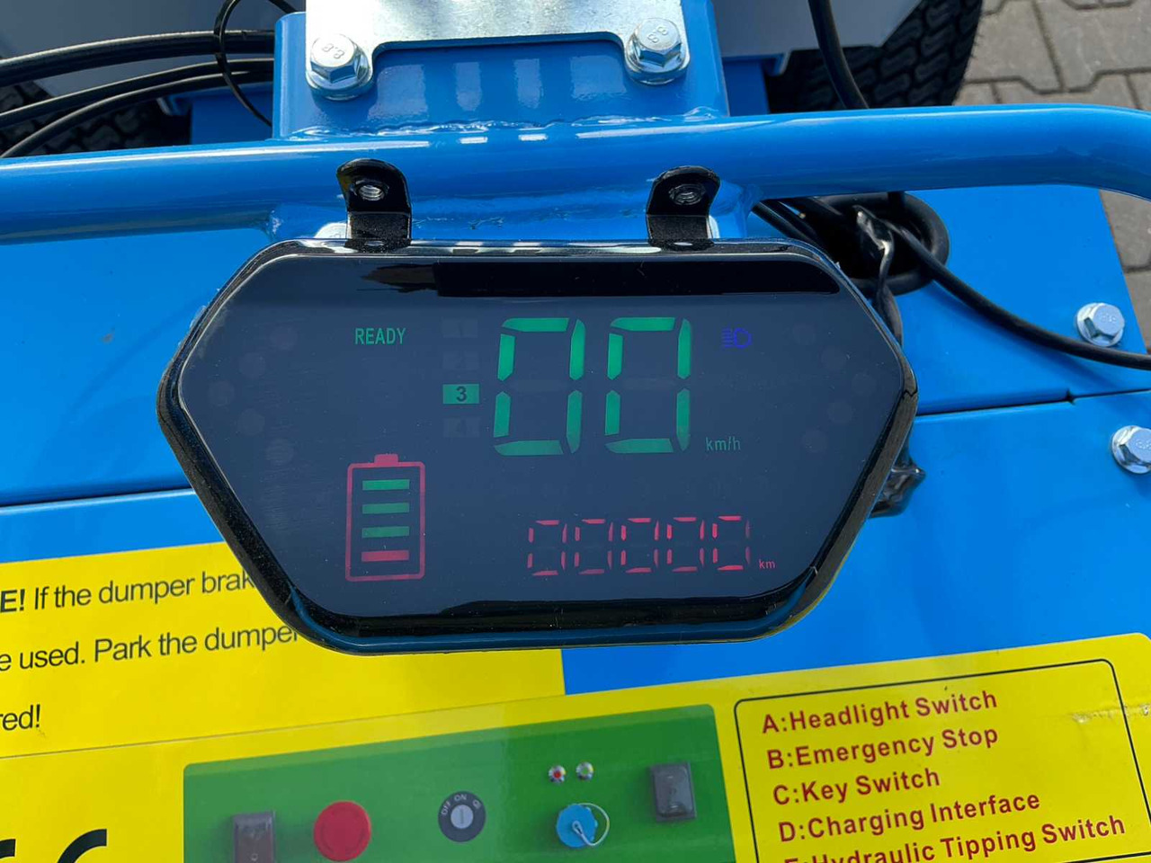 Minitippbil FIELD D300ENP ELECTRIC ARTICULATED DUMPER: bild 27