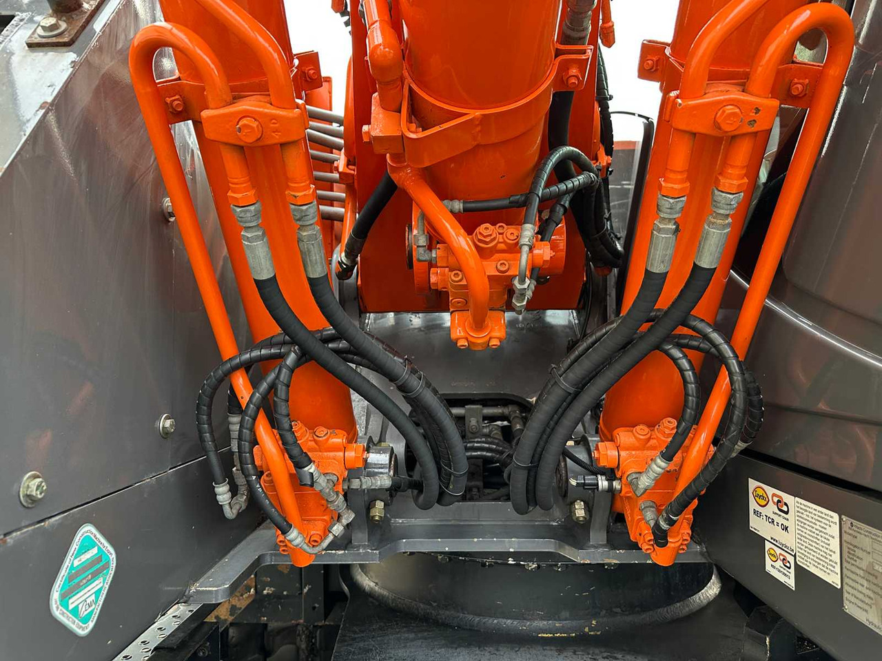 Grävmaskin på däck HITACHI - 2012 - ZX145W-3 - WHEELED EXCAVATOR: bild 19 Grävmaskin på däck HITACHI - 2012 - ZX145W-3 - WHEELED EXCAVATOR: bild 19