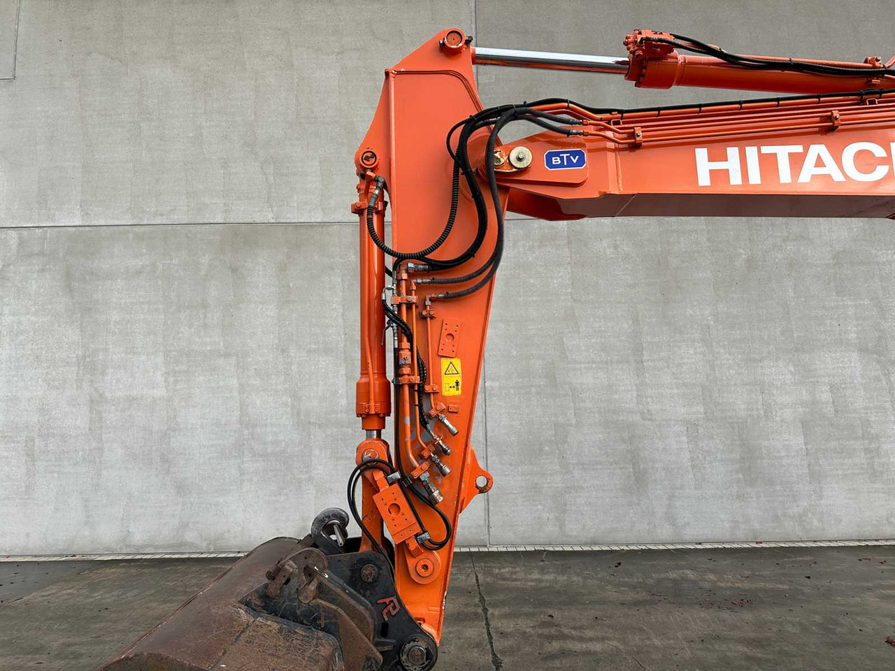 Grävmaskin på däck HITACHI - 2012 - ZX145W-3 - WHEELED EXCAVATOR: bild 12 Grävmaskin på däck HITACHI - 2012 - ZX145W-3 - WHEELED EXCAVATOR: bild 12