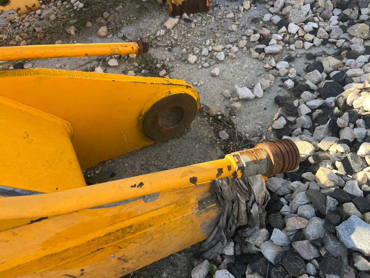 JCB EXCAVATOR BOOM - Grävmaskin: bild 2 JCB EXCAVATOR BOOM - Grävmaskin: bild 2