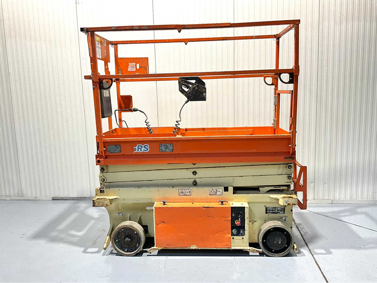 JLG -6RS - AERIAL PLATFORM, BJ. 2015 WORKING HEIGHT 7.8M, EXTENDABLE TO 2.55M - Lift: bild 2 JLG -6RS - AERIAL PLATFORM, BJ. 2015 WORKING HEIGHT 7.8M, EXTENDABLE TO 2.55M - Lift: bild 2