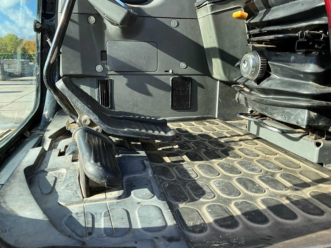 Bandgrävare Komatsu 1999 KOMATSU ACTIVE PC240LC CRAWLER EXCAVATOR: bild 13