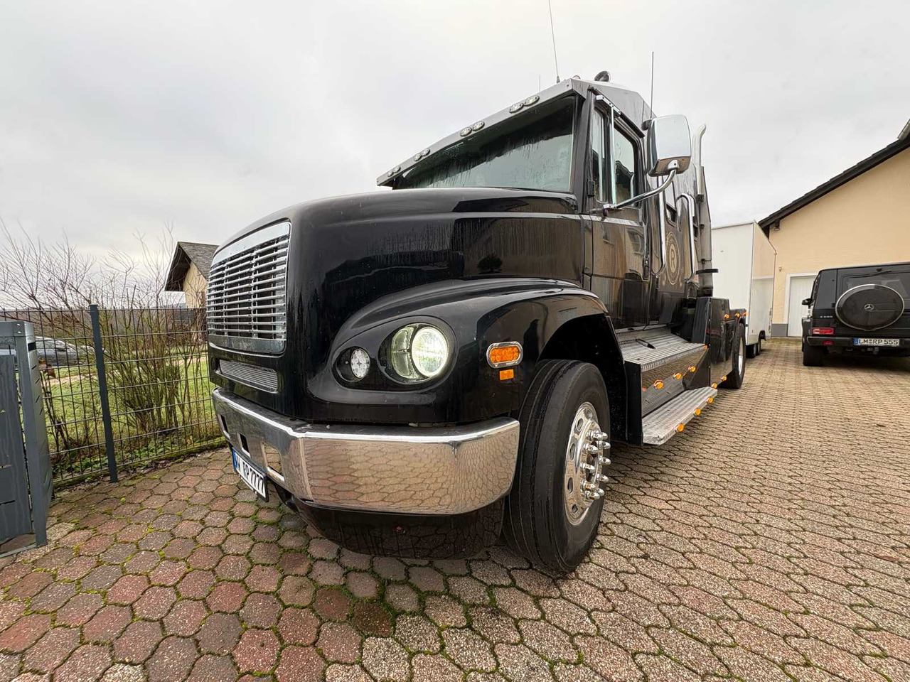 1999 FORD THX26MO – UNIQUE US SHOW TRUCK WITH LIVING SPACE CONVERSION - Lastbil: bild 2 1999 FORD THX26MO – UNIQUE US SHOW TRUCK WITH LIVING SPACE CONVERSION - Lastbil: bild 2