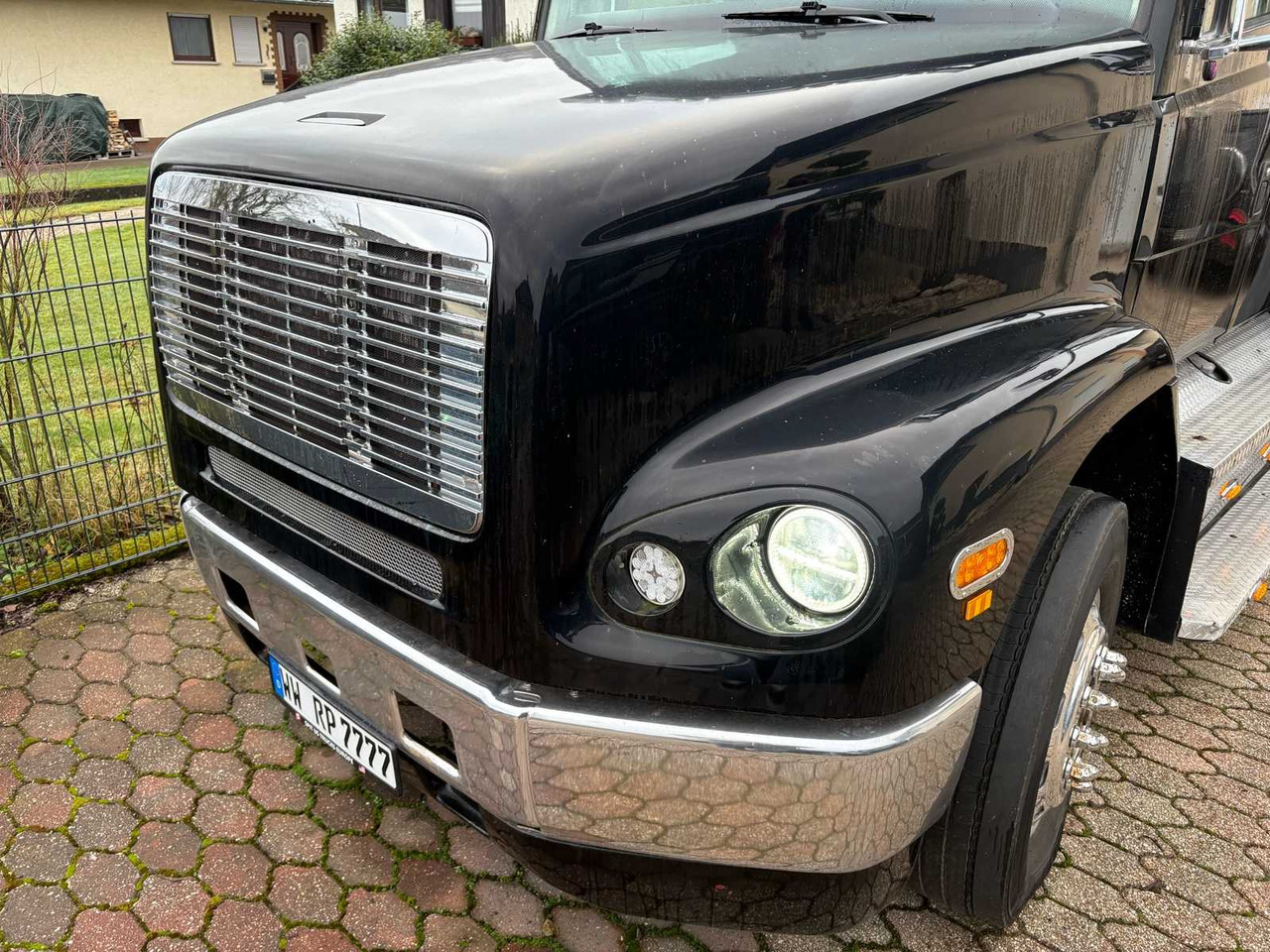 1999 FORD THX26MO – UNIQUE US SHOW TRUCK WITH LIVING SPACE CONVERSION - Lastbil: bild 5 1999 FORD THX26MO – UNIQUE US SHOW TRUCK WITH LIVING SPACE CONVERSION - Lastbil: bild 5