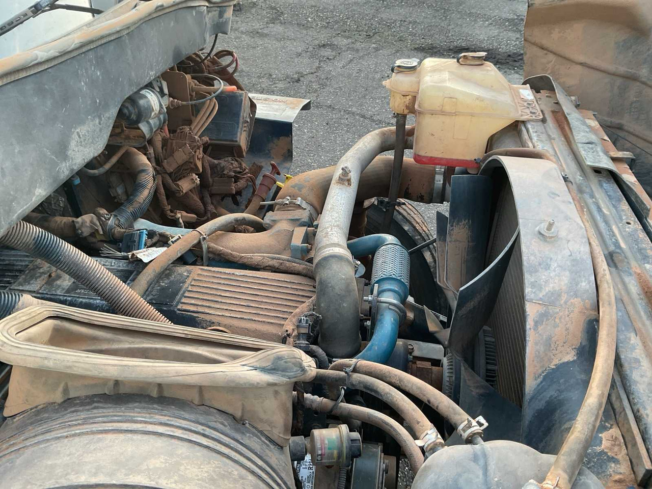 Lastbil 2006 INTERNATIONAL 7400 TIPPER: bild 18