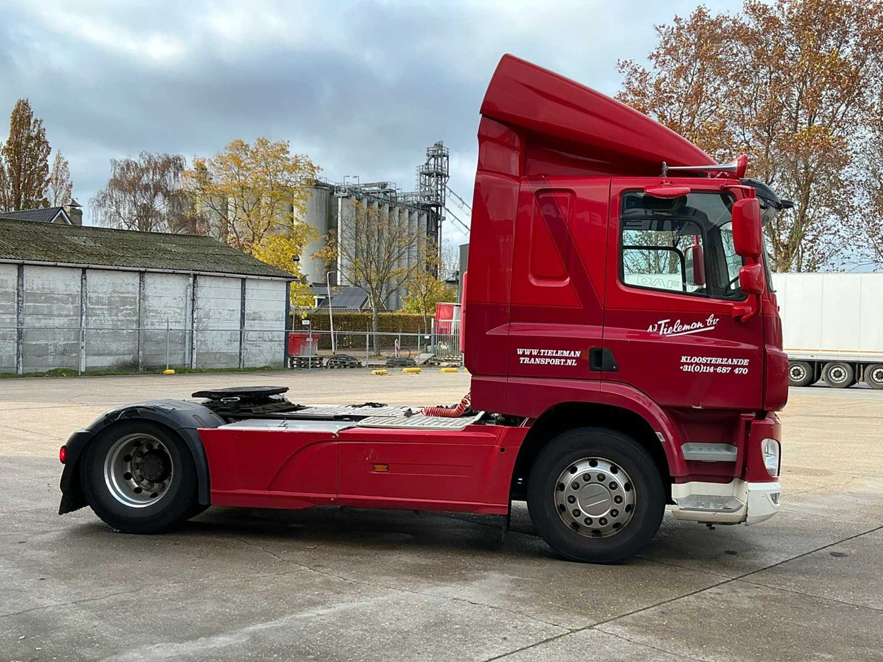 2015 DAF CF370FT SEMI-TRAILER TRACTOR - Lastbil: bild 5 2015 DAF CF370FT SEMI-TRAILER TRACTOR - Lastbil: bild 5