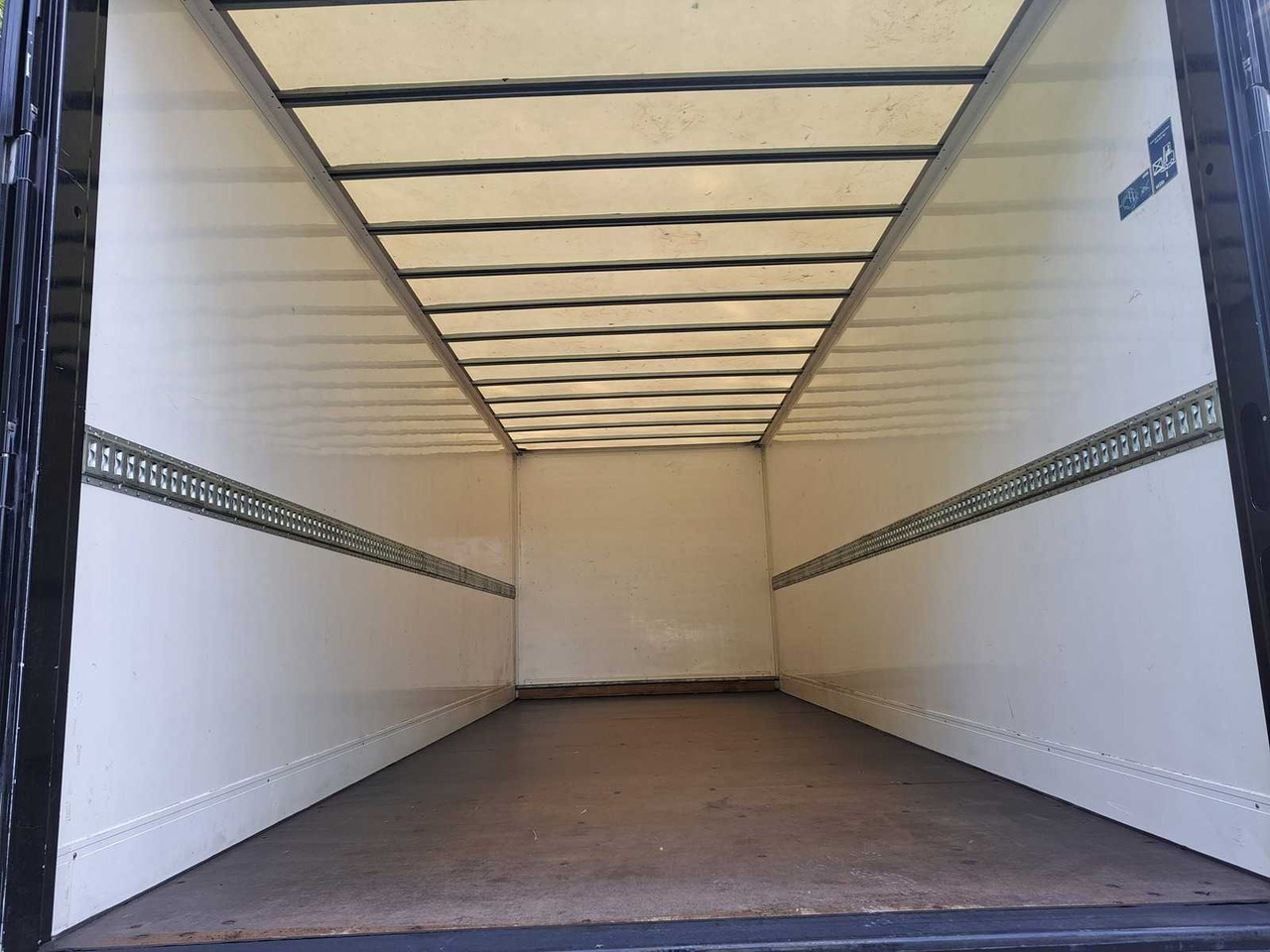 Lastbil 2016 MERCEDES-BENZ ATEGO TRUCK: bild 18