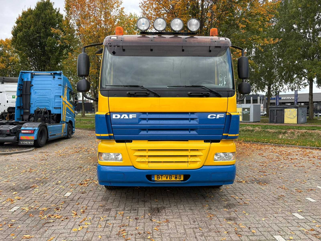 DAF - CF 85 410 - ROPE SYSTEM - CONTAINER TRUCK - Lastbil: bild 2 DAF - CF 85 410 - ROPE SYSTEM - CONTAINER TRUCK - Lastbil: bild 2