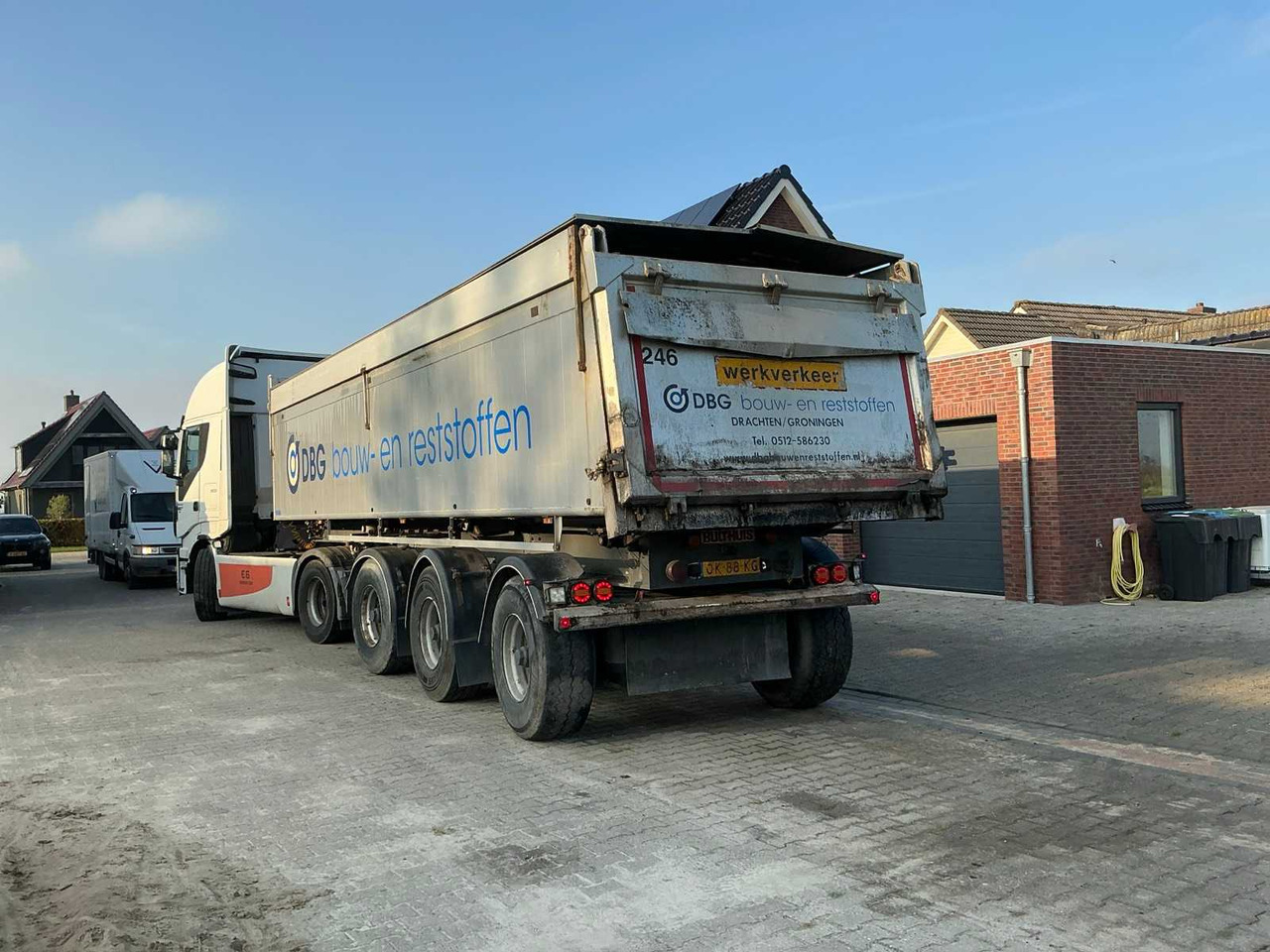 IVECO STRALIS 480 E6 SEMI-TRAILER TRACTOR + ALUMINIUM INSULATED DUMP TRAILER - Lastbil: bild 4 IVECO STRALIS 480 E6 SEMI-TRAILER TRACTOR + ALUMINIUM INSULATED DUMP TRAILER - Lastbil: bild 4