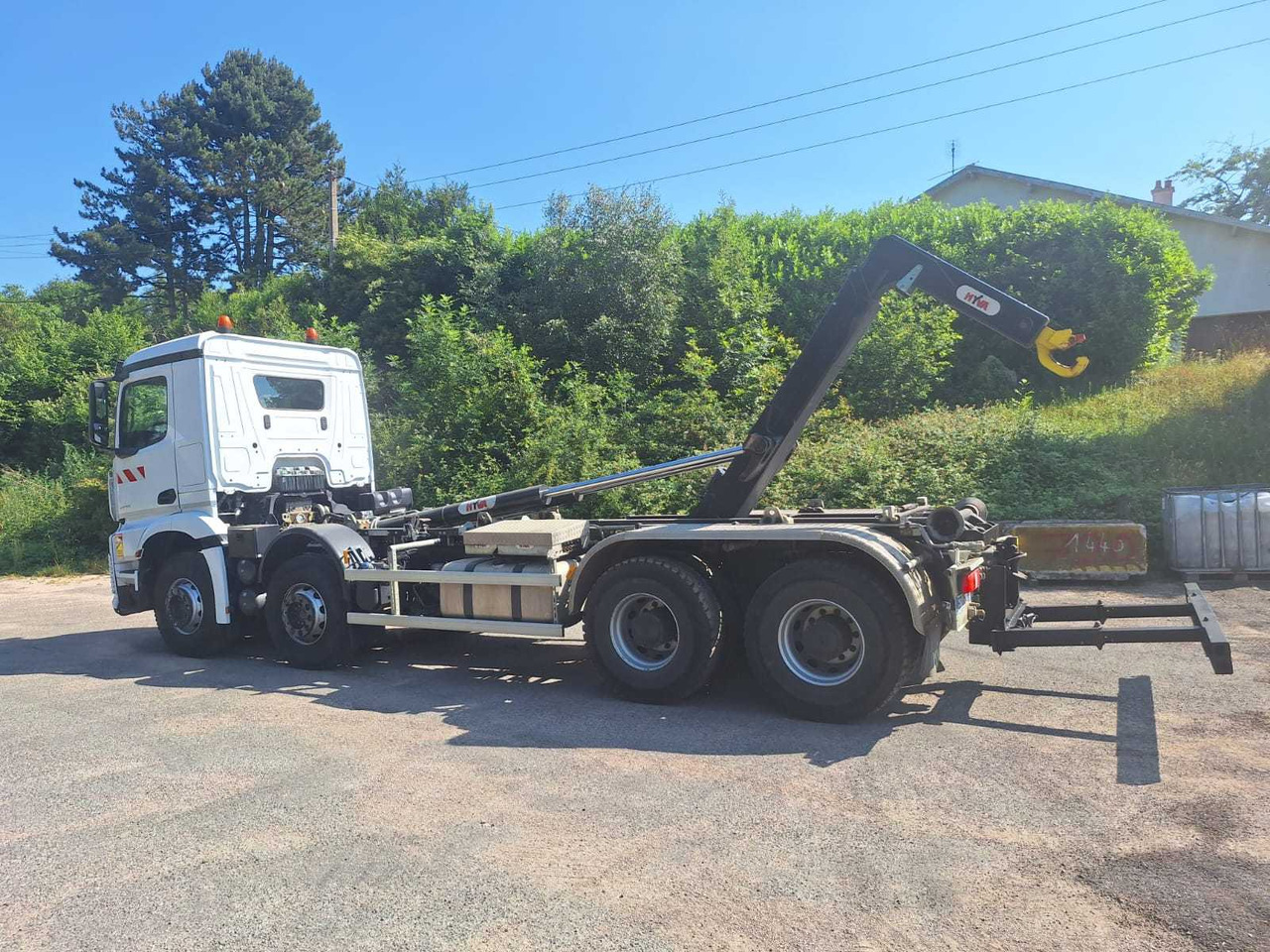 MERCEDES - 2018 - ACTROS 3248 - 8X4 AMPLIROLL TRUCK - Lastbil: bild 2 MERCEDES - 2018 - ACTROS 3248 - 8X4 AMPLIROLL TRUCK - Lastbil: bild 2