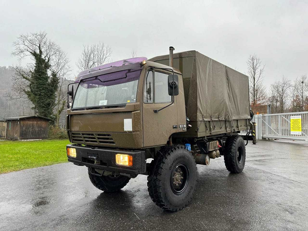 STEYR 12S18 4X4, WITHOUT CRANE - Lastbil: bild 2 STEYR 12S18 4X4, WITHOUT CRANE - Lastbil: bild 2