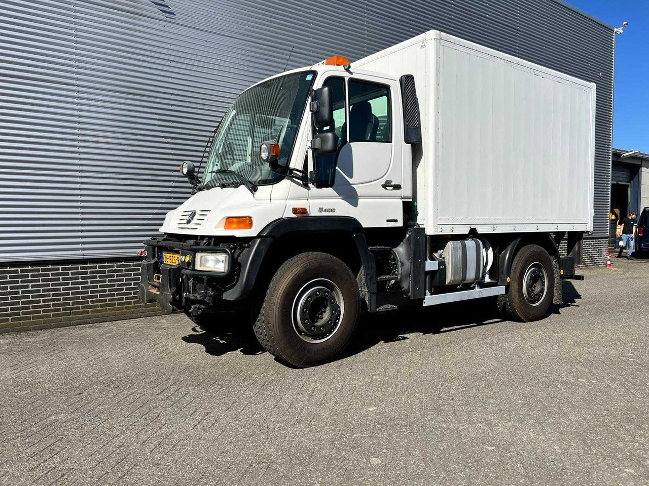 UNIMOG MERCEDES-BENZ - U 400 - TRUCK - Lastbil: bild 1 UNIMOG MERCEDES-BENZ - U 400 - TRUCK - Lastbil: bild 1