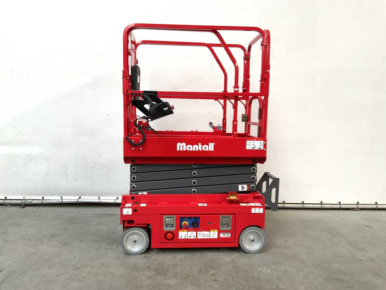 MANTALL XE-60 MINI - SCISSOR LIFT AERIAL PLATFORM 6.4M 2024 - Lift: bild 1 MANTALL XE-60 MINI - SCISSOR LIFT AERIAL PLATFORM 6.4M 2024 - Lift: bild 1