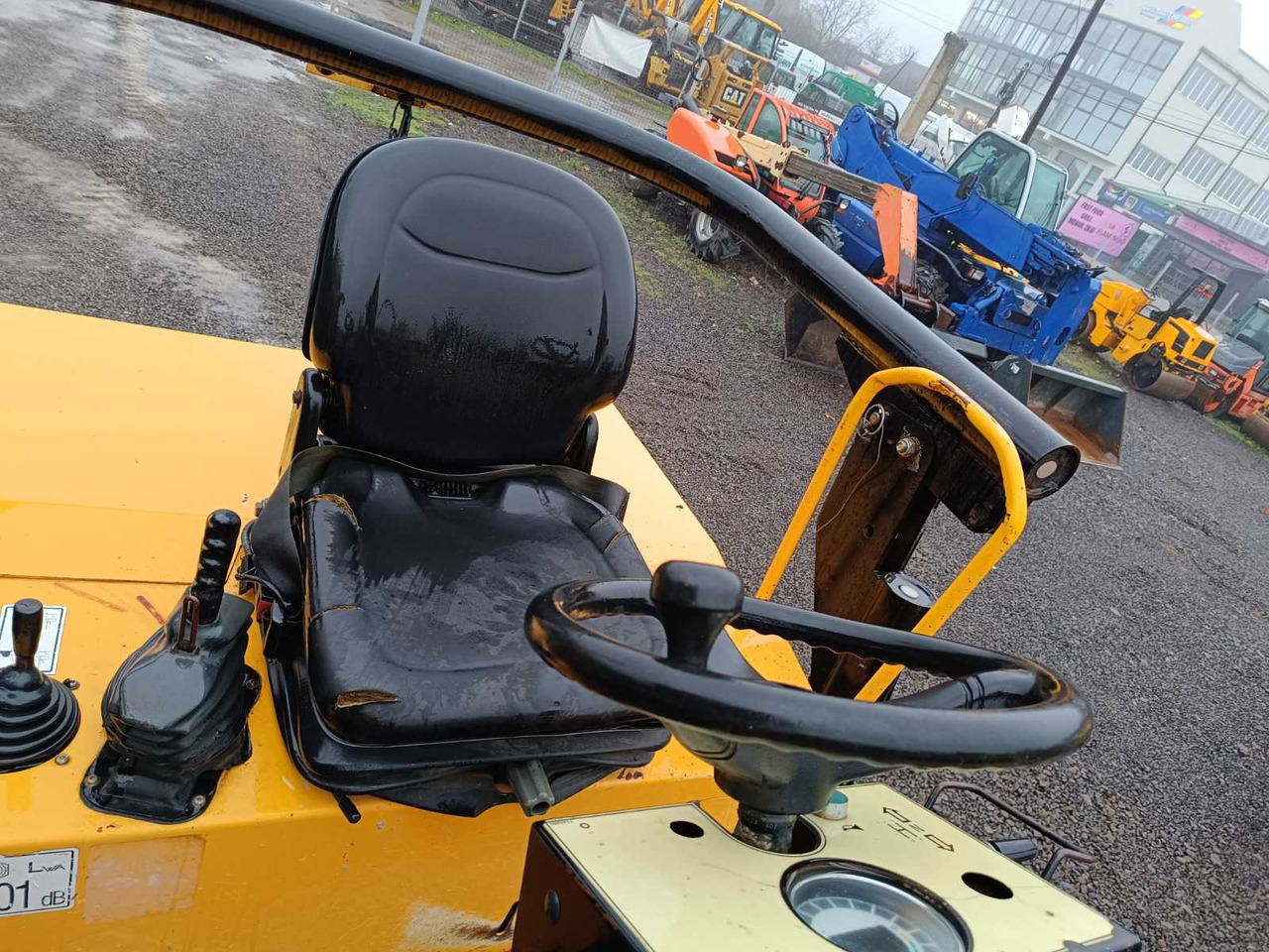 Minitippbil MECALAC - ARTICULATED SITE DUMPER: bild 20 Minitippbil MECALAC - ARTICULATED SITE DUMPER: bild 20