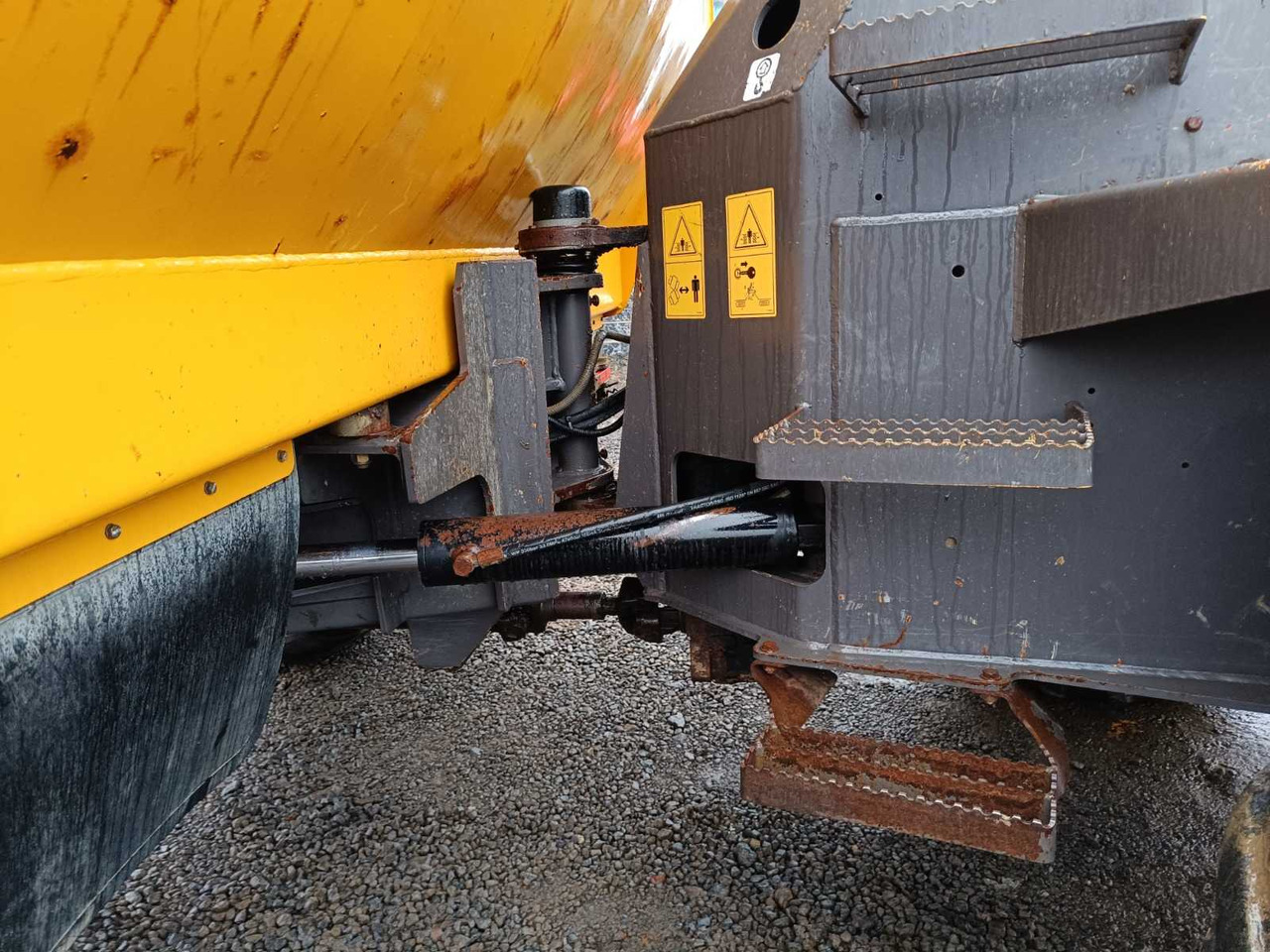 Minitippbil MECALAC - ARTICULATED SITE DUMPER: bild 11 Minitippbil MECALAC - ARTICULATED SITE DUMPER: bild 11