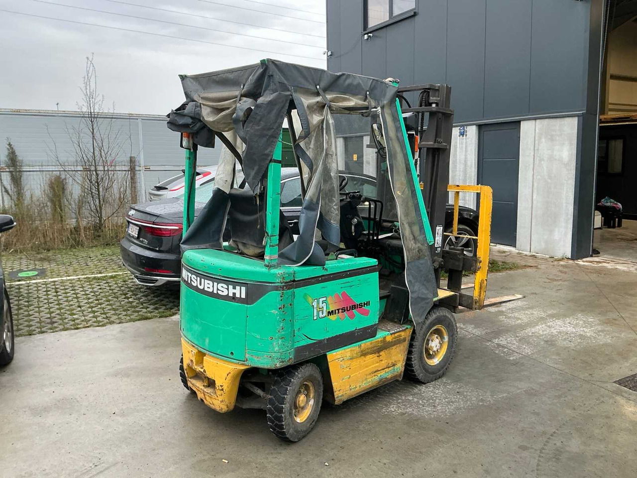 MITSUBISHI FB15 FORKLIFT - Motviktstruck: bild 3 MITSUBISHI FB15 FORKLIFT - Motviktstruck: bild 3