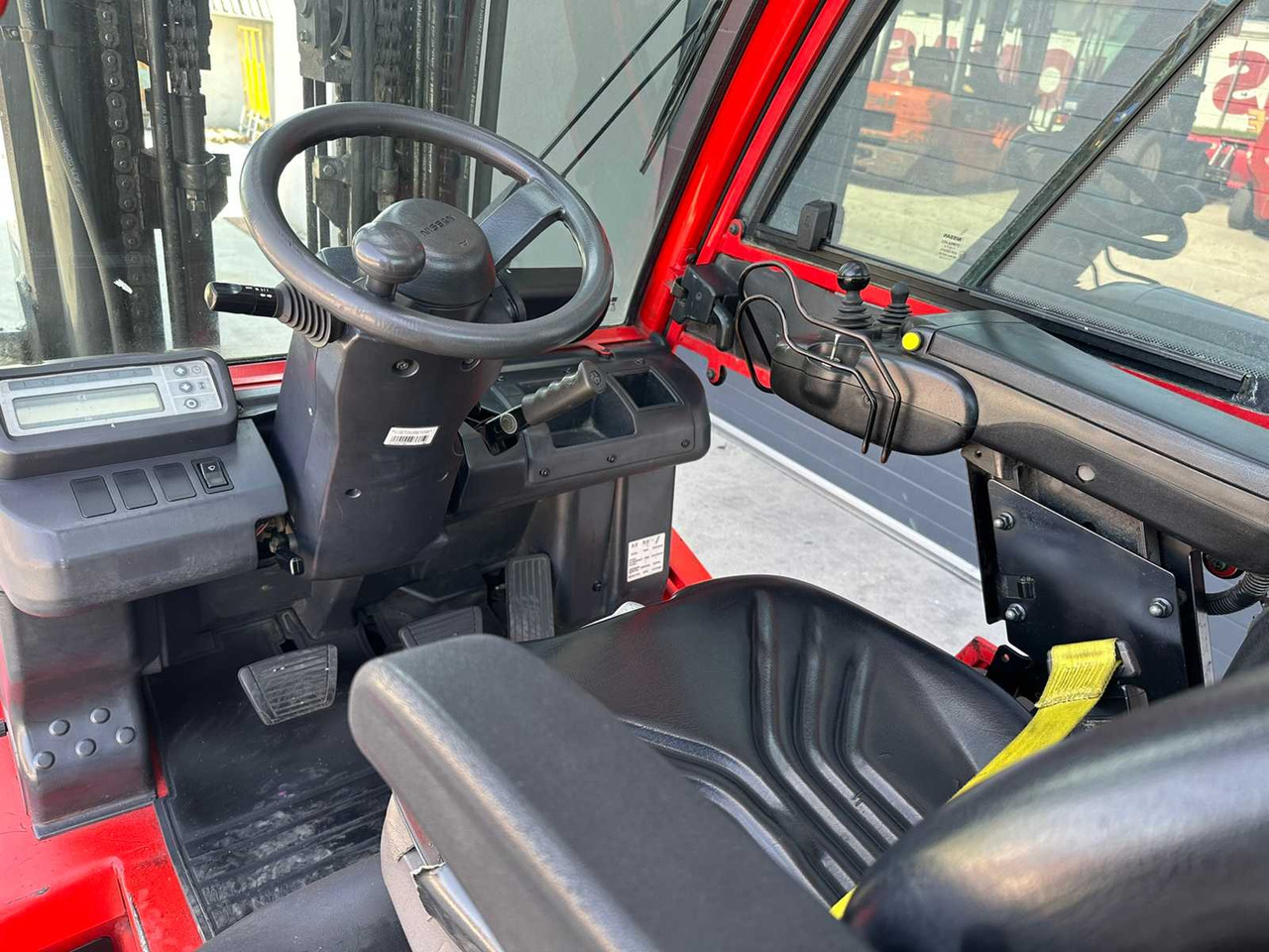 NISSAN - UG1D2A30LQ - FORKLIFT TRUCKS - 2008 - Motviktstruck: bild 5 NISSAN - UG1D2A30LQ - FORKLIFT TRUCKS - 2008 - Motviktstruck: bild 5