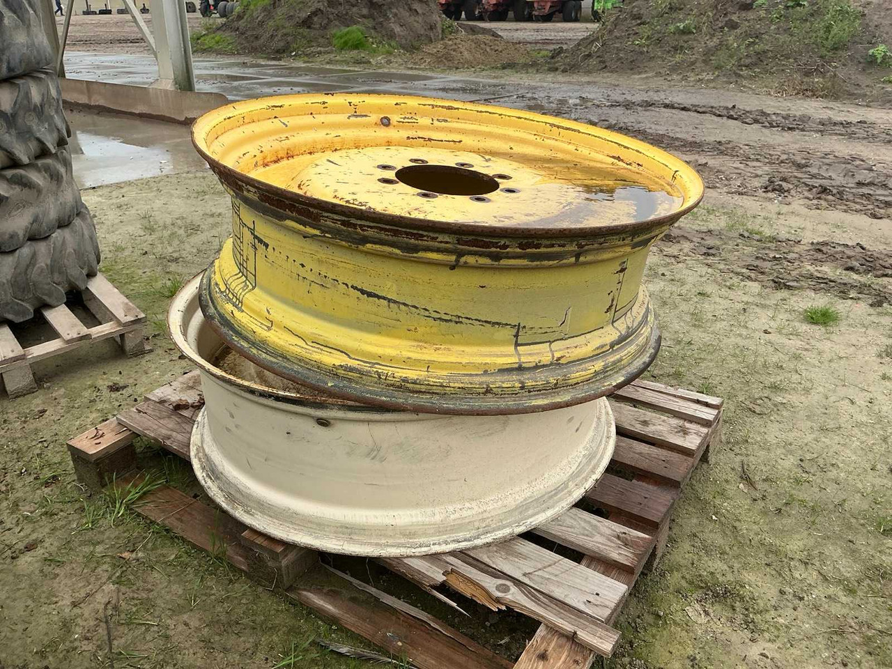 Rim 960 (38")x 300 - Däck och fälgar för Traktor: bild 4 Rim 960 (38")x 300 - Däck och fälgar för Traktor: bild 4