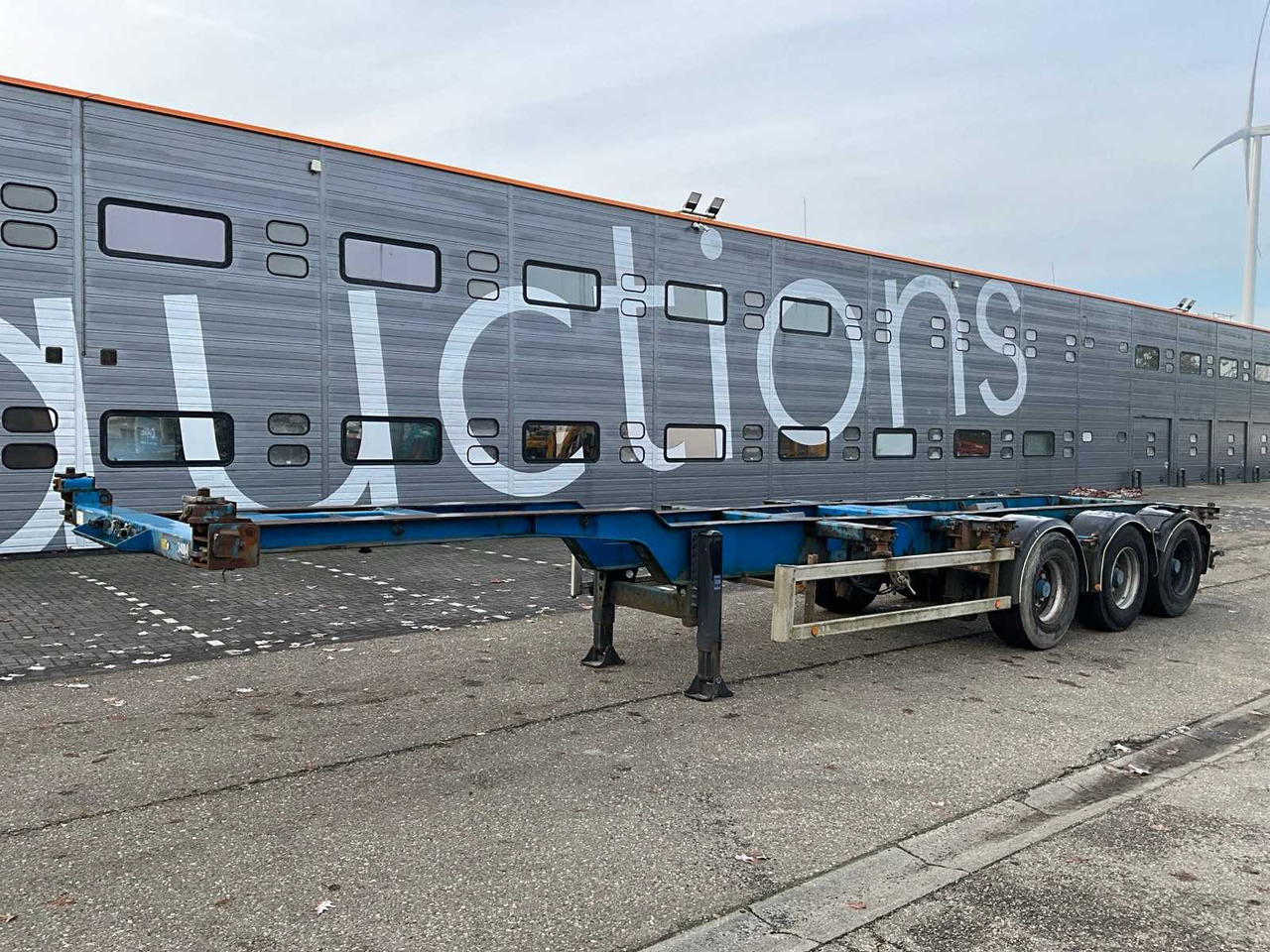 2001 HRD NT CON CONTAINER CHASSIS LJZ-12-X - Semitrailer: bild 1 2001 HRD NT CON CONTAINER CHASSIS LJZ-12-X - Semitrailer: bild 1