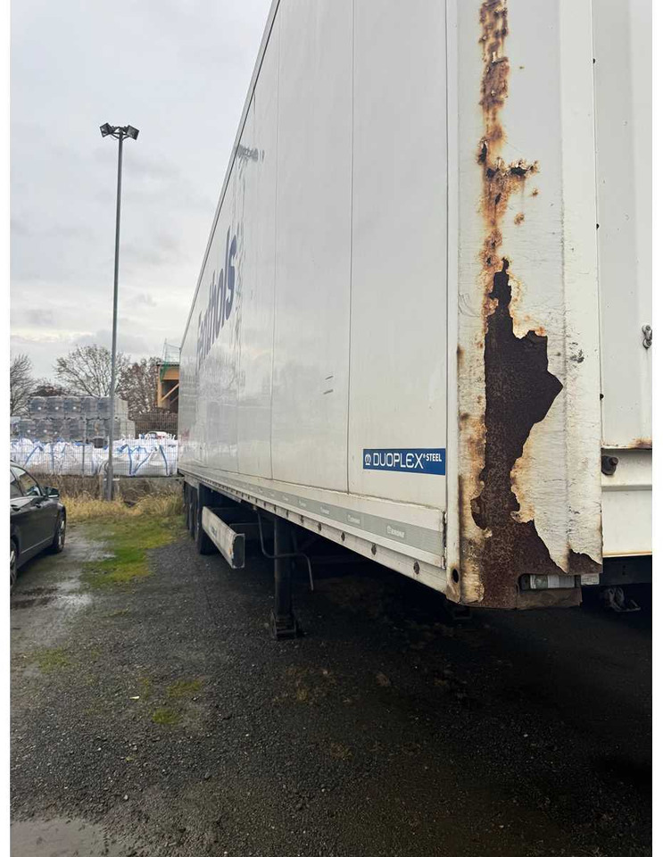 KÖGEL - S24-1, BOX SEMI-TRAILER - 2013 - SEMI-TRAILER - Semitrailer: bild 2 KÖGEL - S24-1, BOX SEMI-TRAILER - 2013 - SEMI-TRAILER - Semitrailer: bild 2