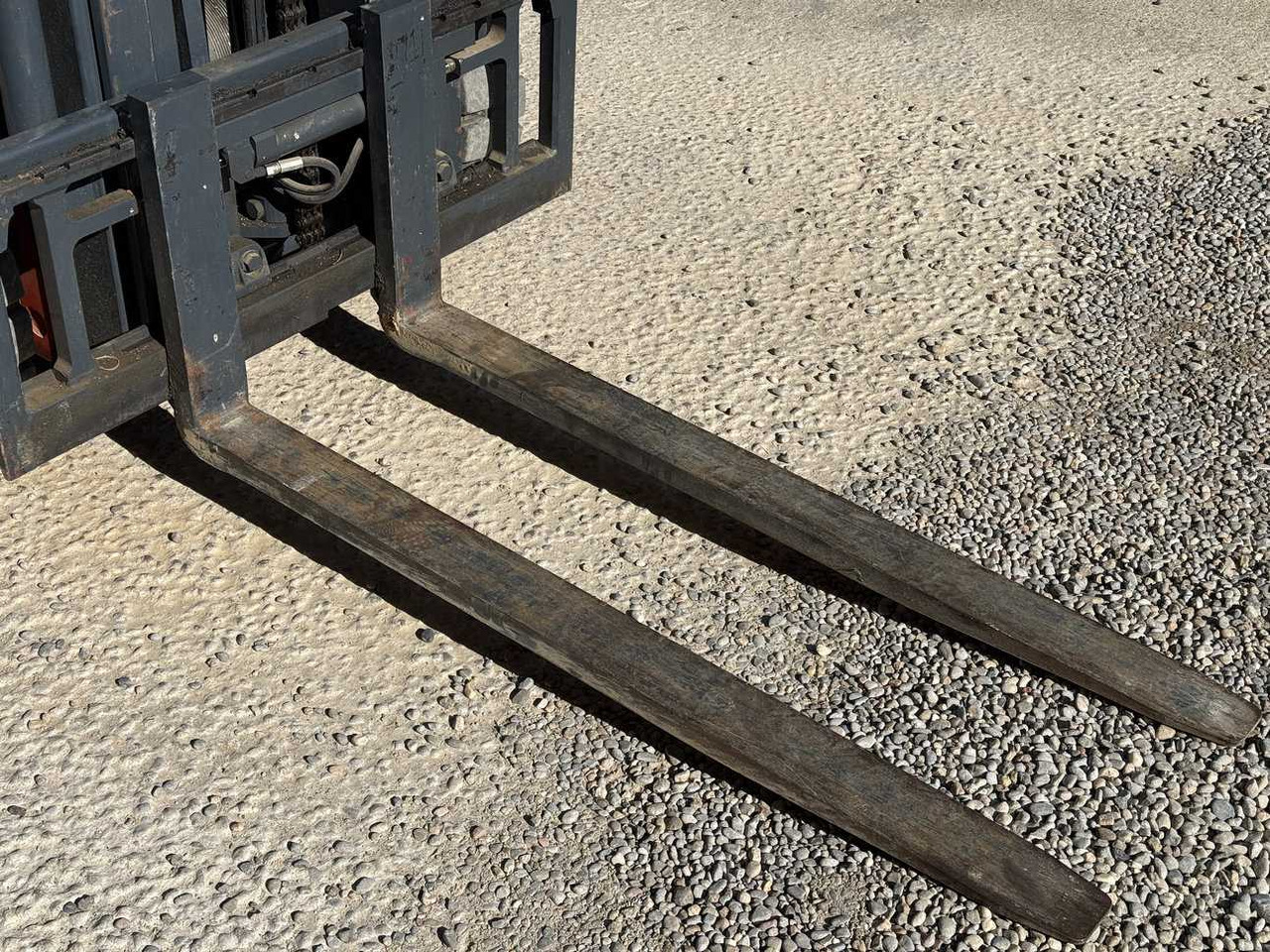 TECNA TSD - 30S ELECTRIC FORKLIFT - Motviktstruck: bild 3 TECNA TSD - 30S ELECTRIC FORKLIFT - Motviktstruck: bild 3