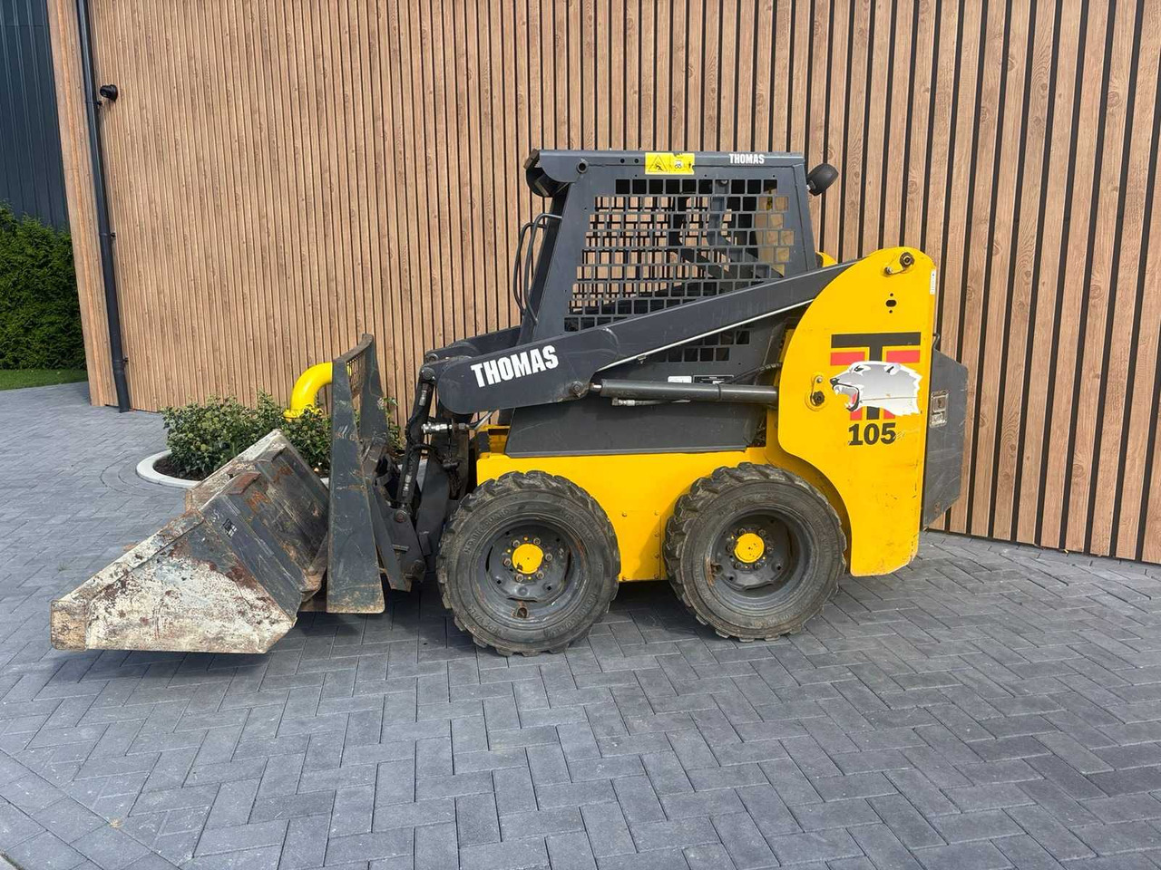 THOMAS - T105 - SKID STEER LOADER - Kompakt bandlastare: bild 3 THOMAS - T105 - SKID STEER LOADER - Kompakt bandlastare: bild 3