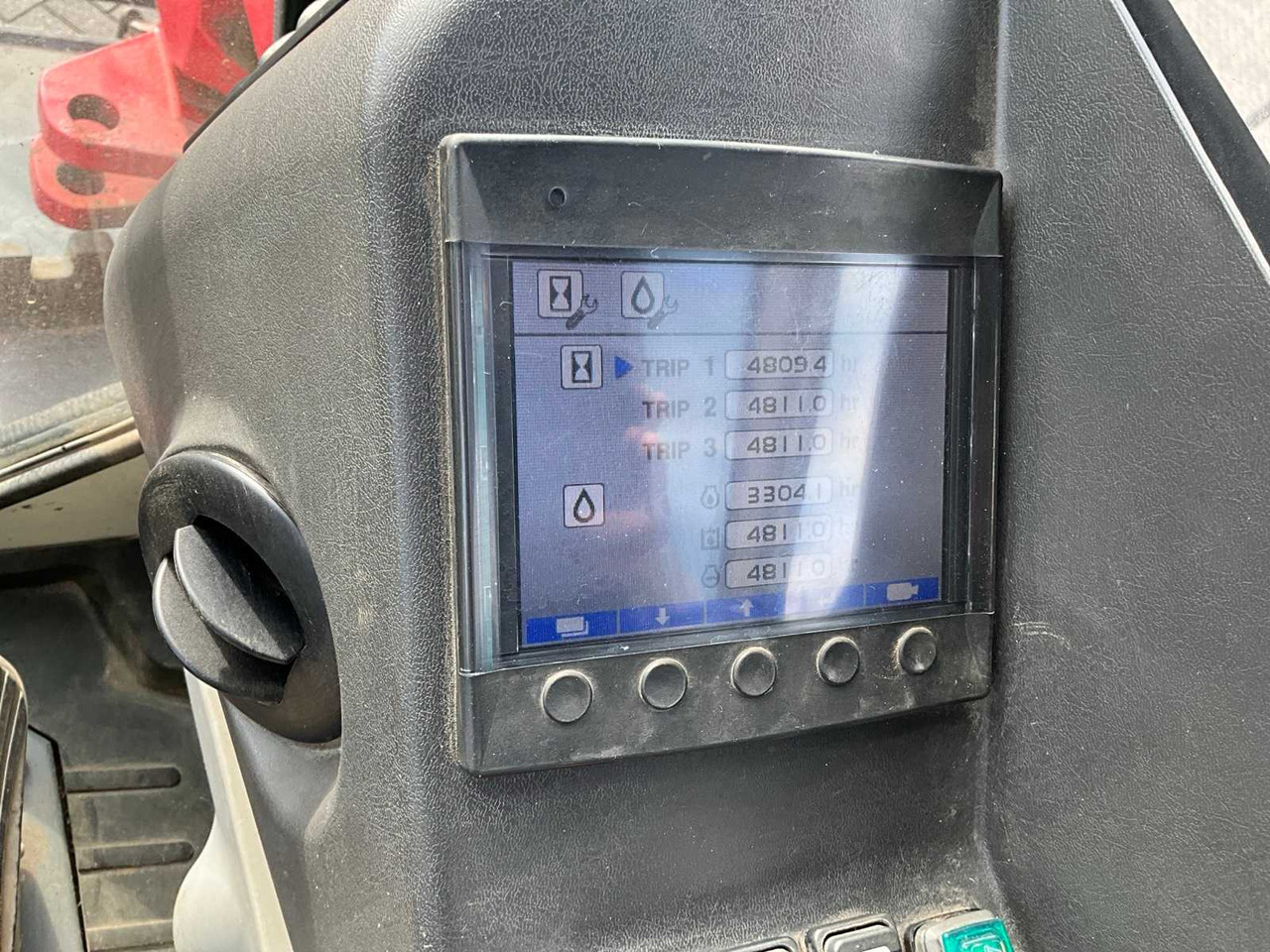 Grävmaskin på däck Takeuchi TB295W: bild 22 Grävmaskin på däck Takeuchi TB295W: bild 22