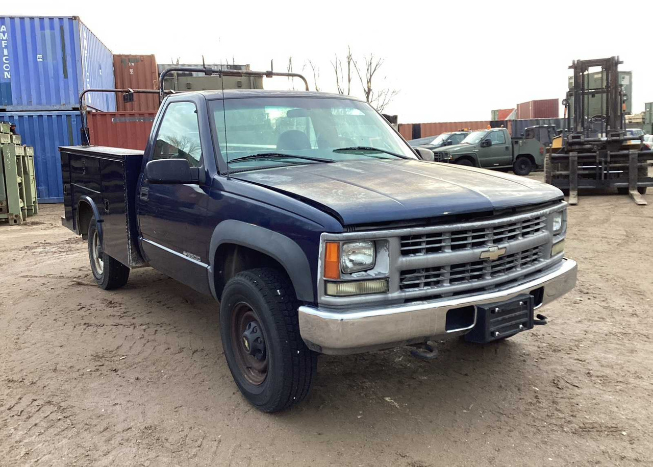 1999 CHEVROLET PICKUP 2500 COMMERCIAL VEHICLE - Transportbil: bild 2 1999 CHEVROLET PICKUP 2500 COMMERCIAL VEHICLE - Transportbil: bild 2