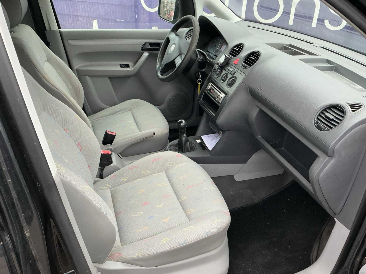 2006 - VOLKSWAGEN - CADDY - 1.9 TDI - COMMERCIAL VEHICLE - Transportbil: bild 5 2006 - VOLKSWAGEN - CADDY - 1.9 TDI - COMMERCIAL VEHICLE - Transportbil: bild 5