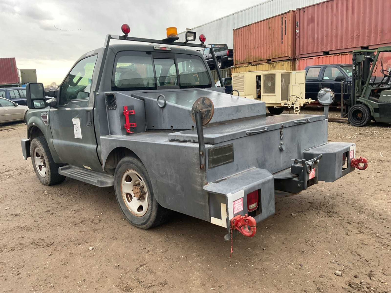 2008 FORD F 350 AIRCRAFT TUG - Transportbil: bild 4 2008 FORD F 350 AIRCRAFT TUG - Transportbil: bild 4