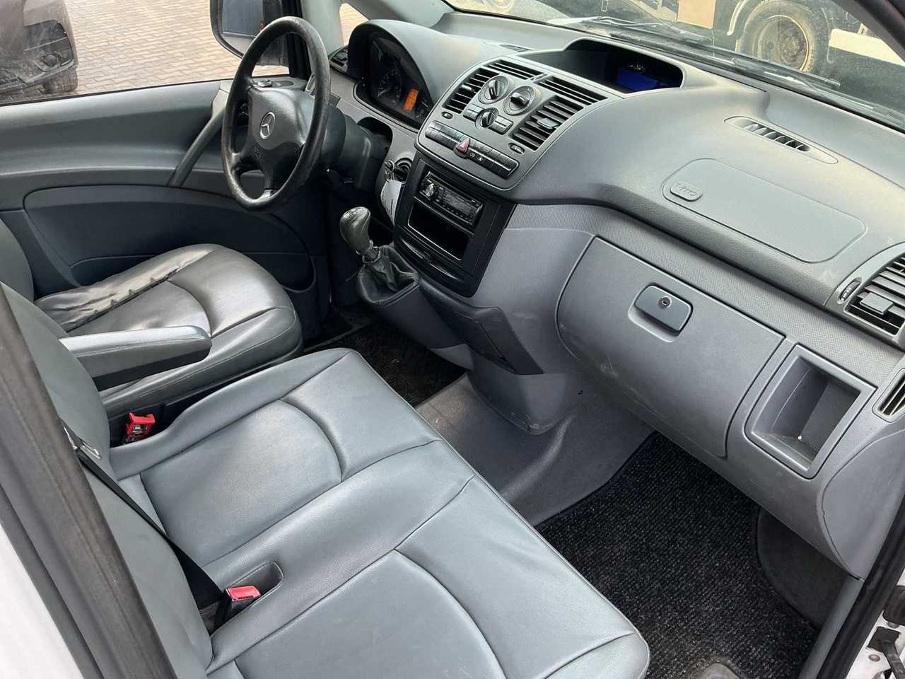 Transportbil 2008 - MERCEDES-BENZ - VITO - 109 CDI 320 AMIGO - COMMERCIAL VEHICLE: bild 6 Transportbil 2008 - MERCEDES-BENZ - VITO - 109 CDI 320 AMIGO - COMMERCIAL VEHICLE: bild 6