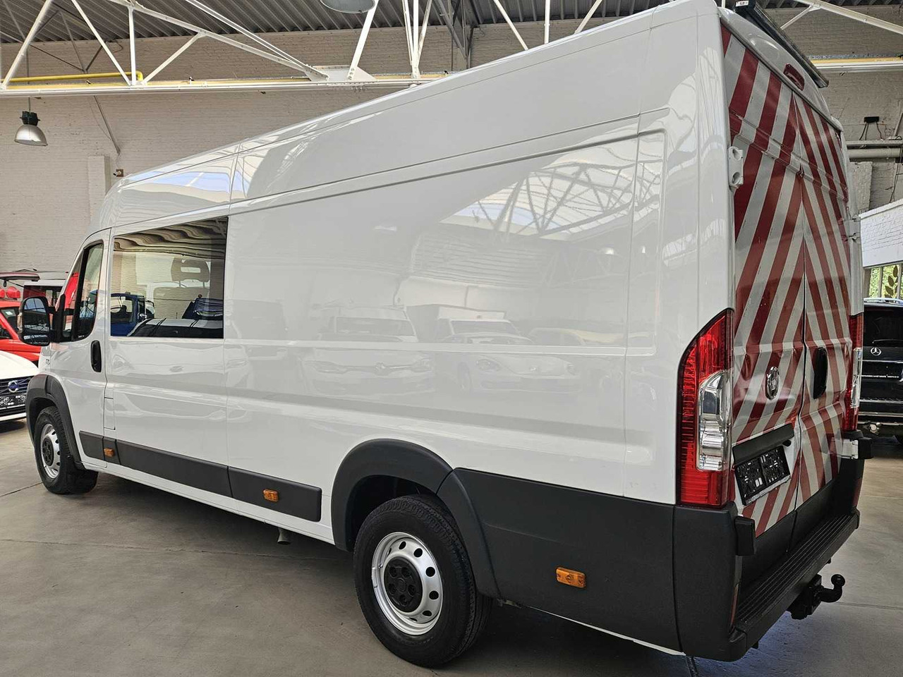 2013 FIAT DUCATO - DOUBLE CAB !! 52,000KM!! - Transportbil: bild 3 2013 FIAT DUCATO - DOUBLE CAB !! 52,000KM!! - Transportbil: bild 3