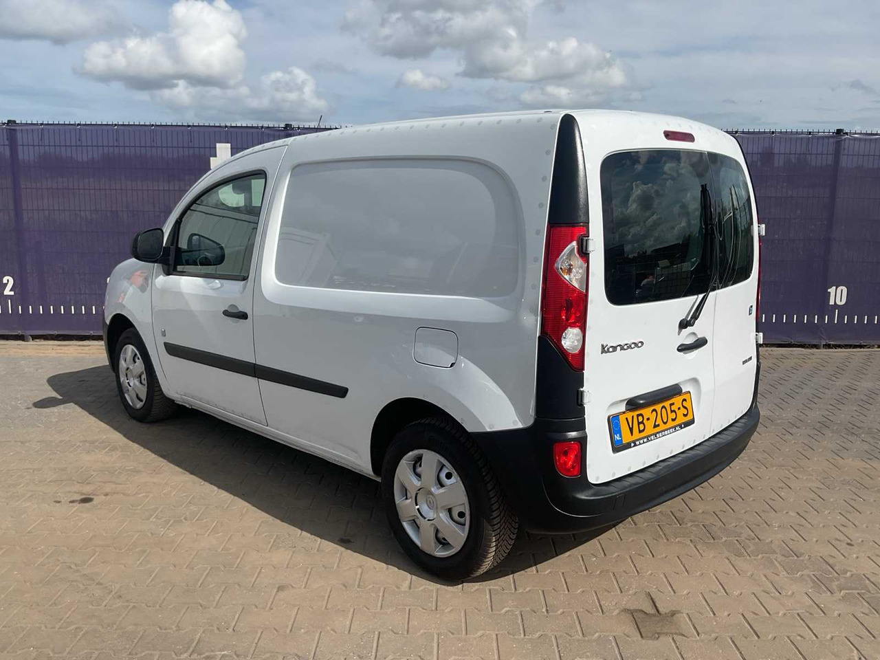 2013 - RENAULT - KANGOO EXPRESS - Z.E. - COMMERCIAL VEHICLE - Transportbil: bild 3 2013 - RENAULT - KANGOO EXPRESS - Z.E. - COMMERCIAL VEHICLE - Transportbil: bild 3