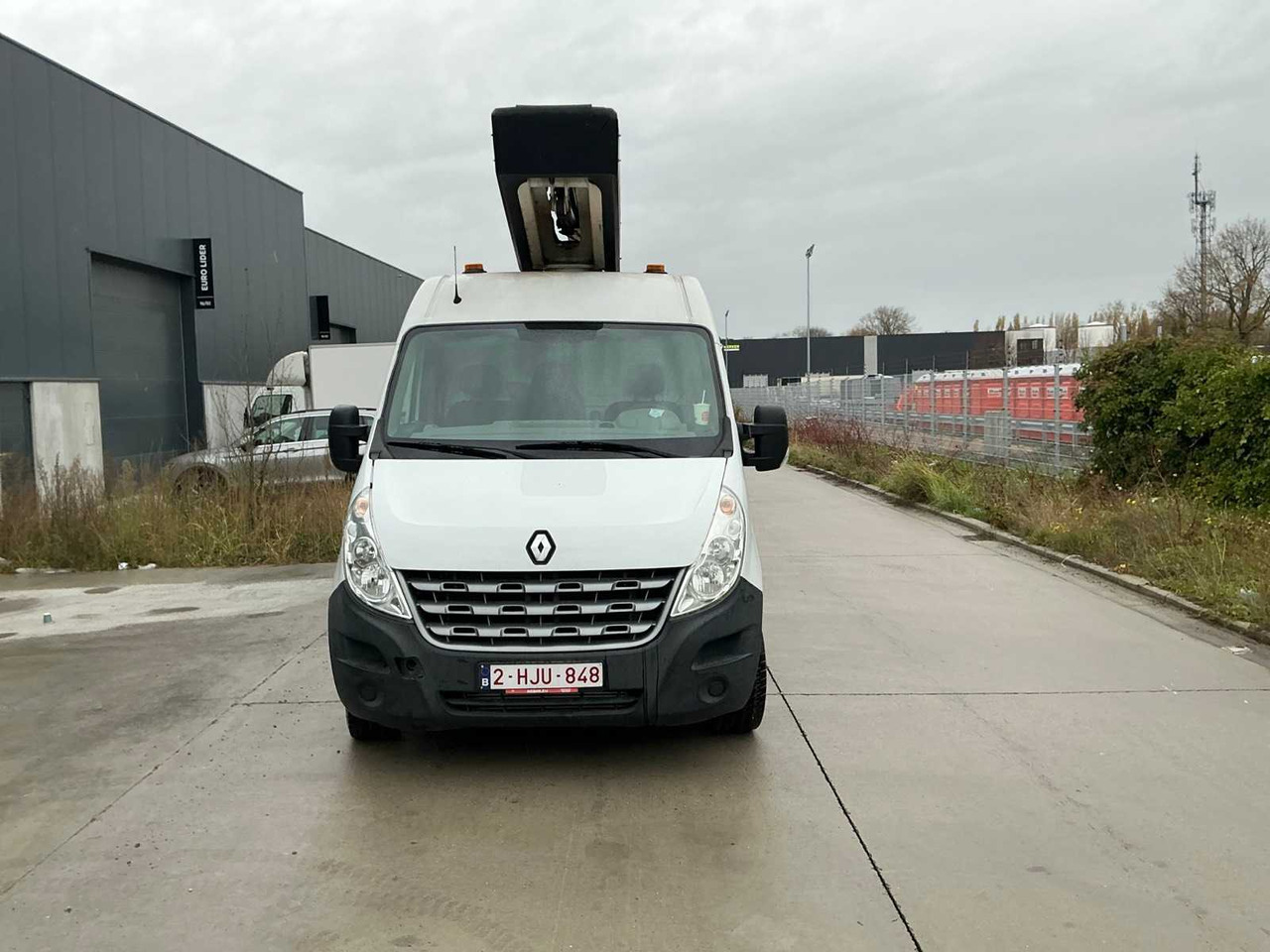 2013 RENAULT MASTER LIGHT TRUCK WITH AERIAL WORK PLATFORM - Transportbil: bild 2 2013 RENAULT MASTER LIGHT TRUCK WITH AERIAL WORK PLATFORM - Transportbil: bild 2