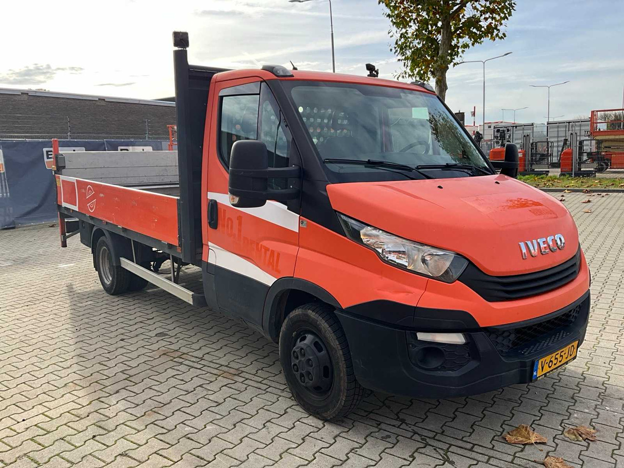 2017 IVECO DAILY 35-140 FLATBED TRUCK - Transportbil: bild 4 2017 IVECO DAILY 35-140 FLATBED TRUCK - Transportbil: bild 4