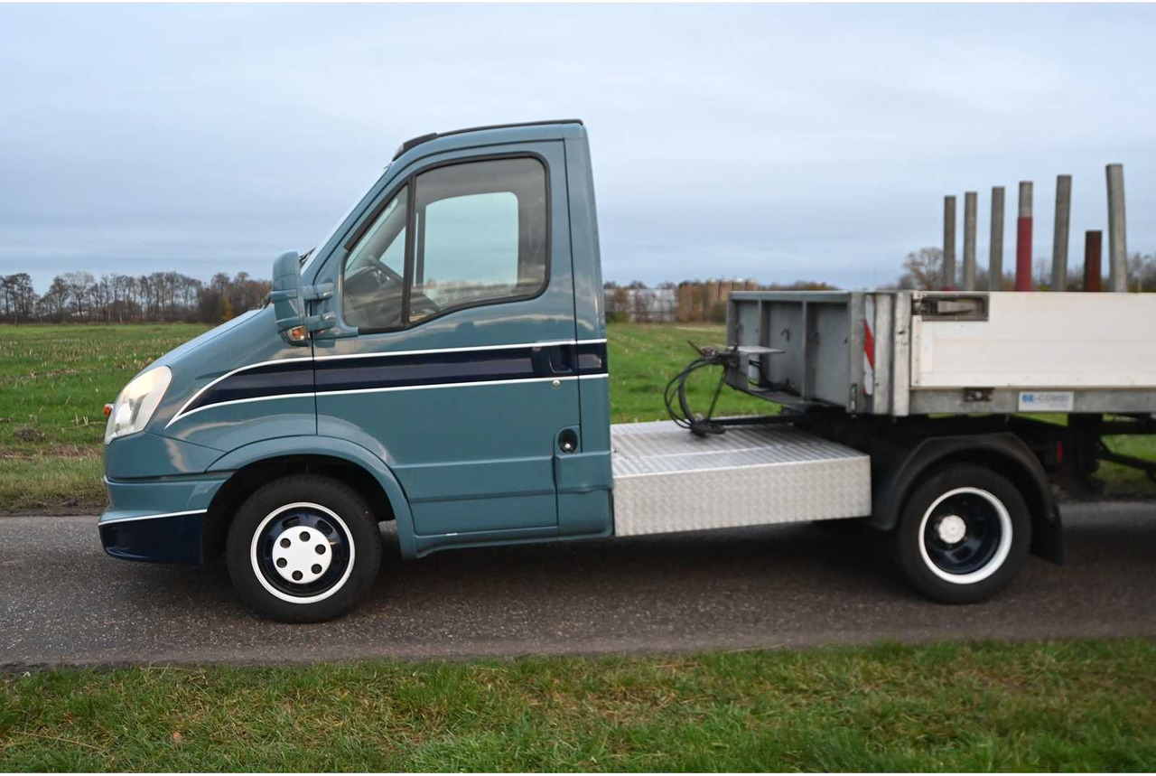 IVECO DAILY 35C17 300 BE-TRACTOR WITH BUNK BU7500 - 10 METER TRAILER - Transportbil: bild 4 IVECO DAILY 35C17 300 BE-TRACTOR WITH BUNK BU7500 - 10 METER TRAILER - Transportbil: bild 4