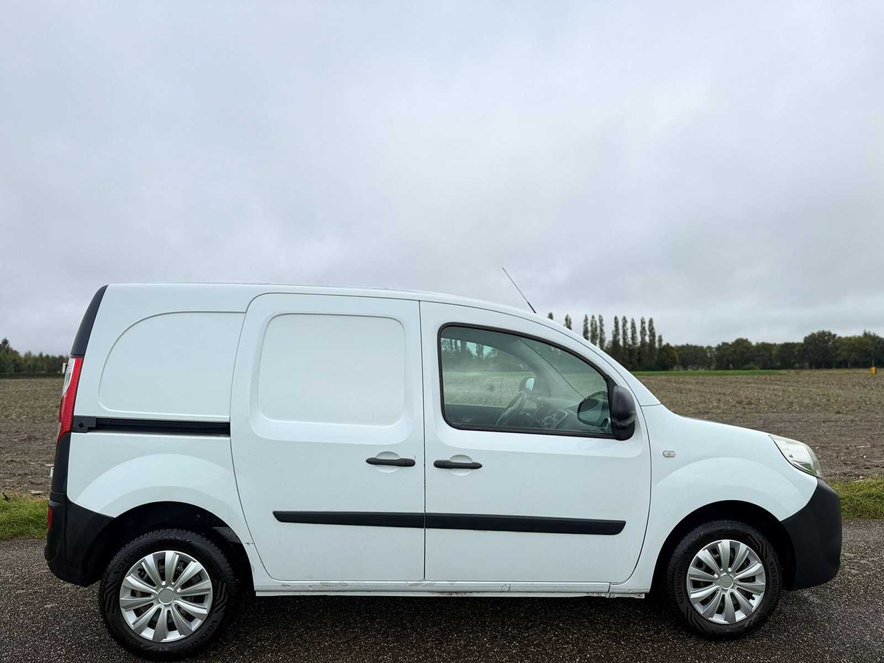 RENAULT - KANGOO EXPRESS - 1.5 DCI 90 EXBL.ES&S - VH-160-H - Transportbil: bild 4 RENAULT - KANGOO EXPRESS - 1.5 DCI 90 EXBL.ES&S - VH-160-H - Transportbil: bild 4