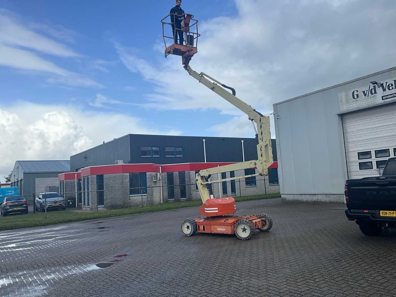 "UPRIGHT" - AB38N - ARTICULATED TELESCOPIC BOOM LIFT - 2007 - Lift: bild 2 "UPRIGHT" - AB38N - ARTICULATED TELESCOPIC BOOM LIFT - 2007 - Lift: bild 2